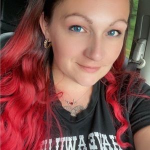 VANKID’S TREASURES - Buying and selling everything you can imagine!!!